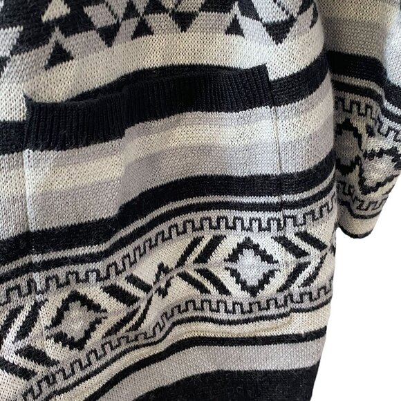 Cynthia Rowley Long Cardigan Plus Size 1X Open Sweater Black Aztec Wool Blend Du - Picture 9 of 10